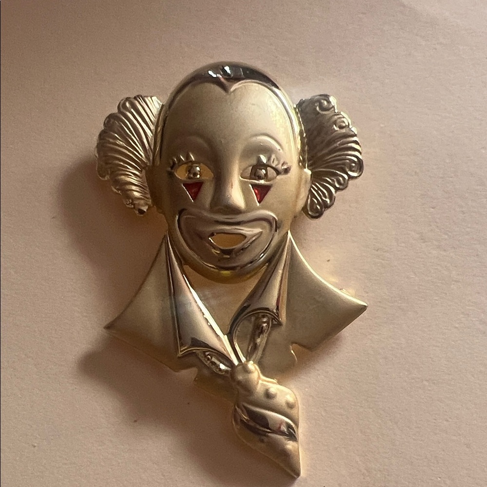 Gold Clown Face Brooch